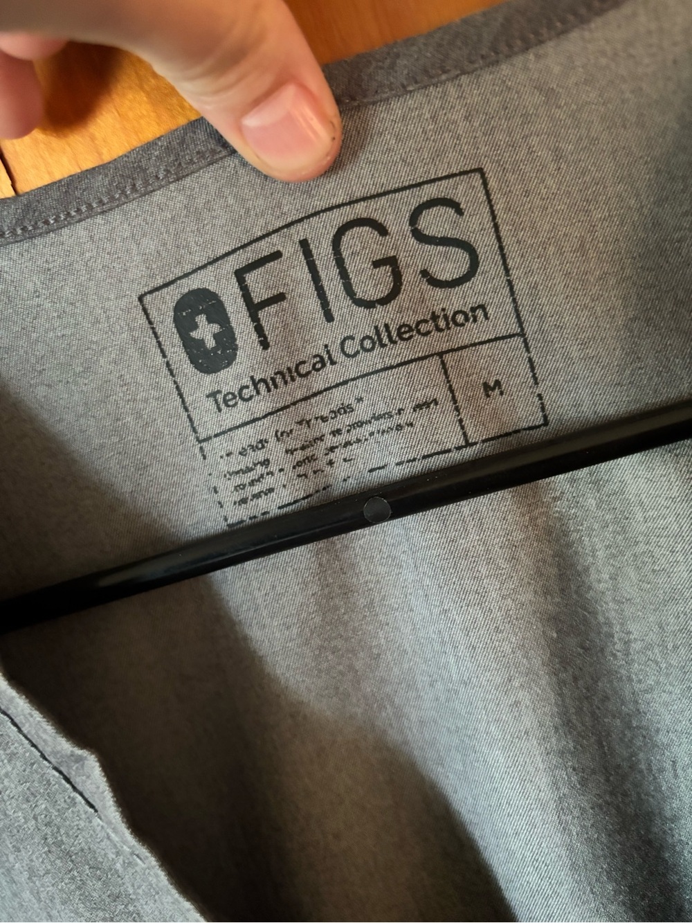 Figs Graphite Technical Collection Top - Picture 3 of 3